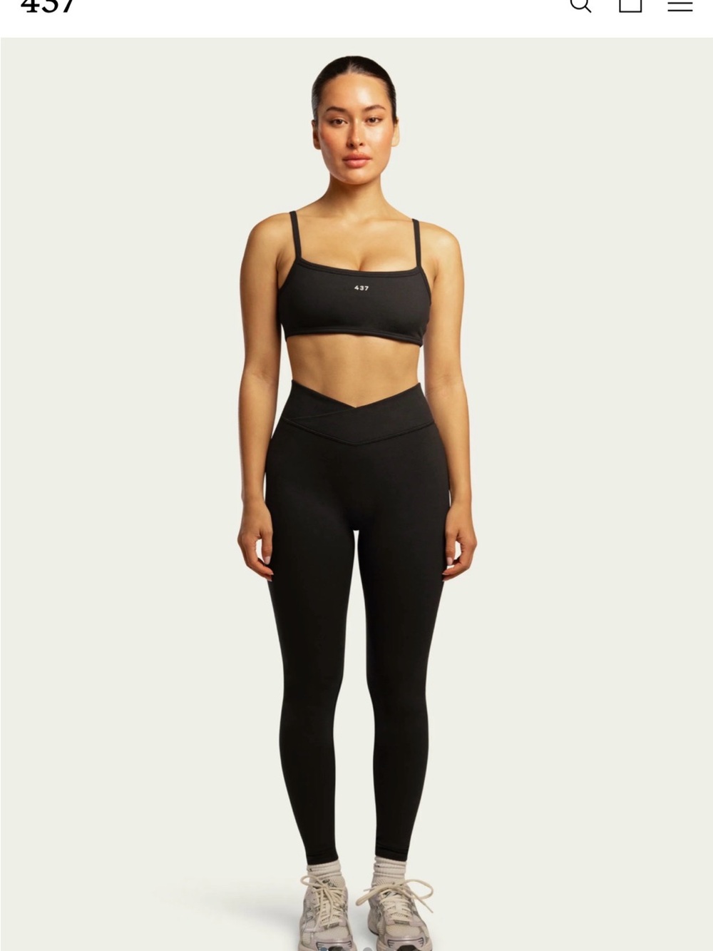 437 Black V Legging